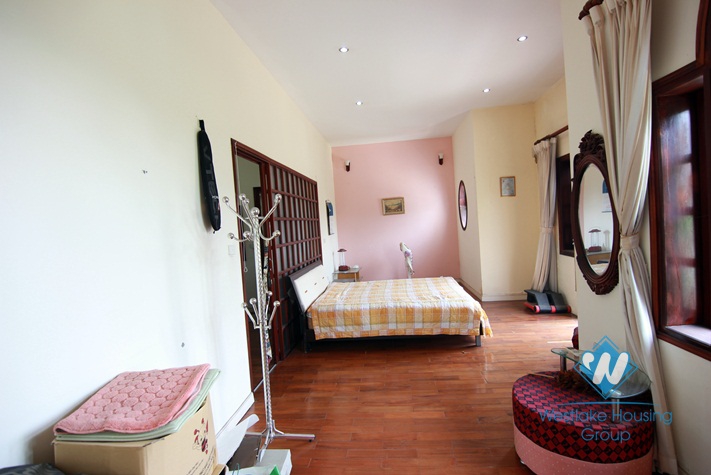 A big house for rent in D block Ciputra International Ha Noi City